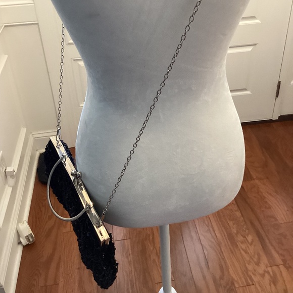 VINTAGE BEADED CROSSBODY CHAIN BAG (NWOT ) - Picture 2 of 10